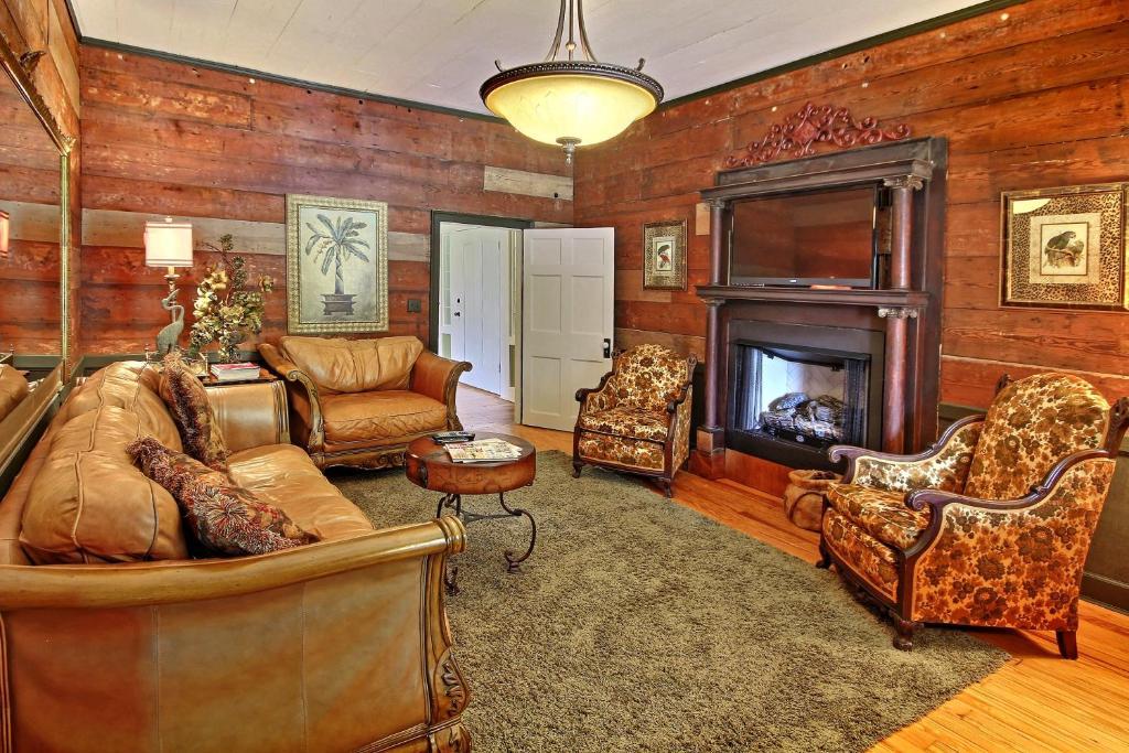 Rabun Manor Resort Диллард Экстерьер фото